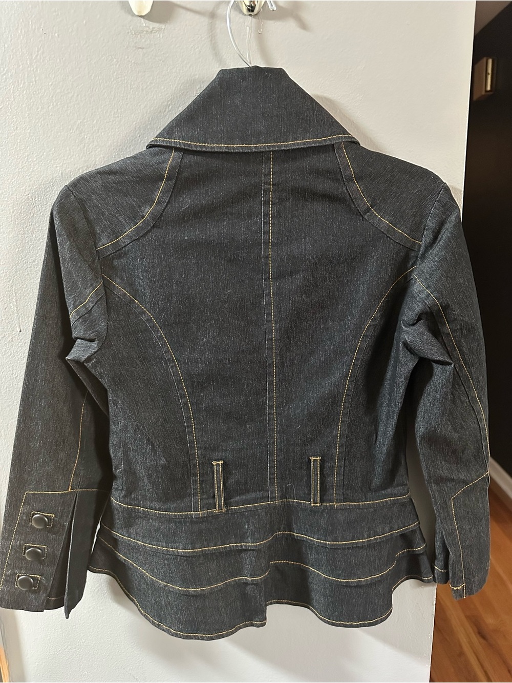 Bisou Bisou Structured Dark Denim Jacket - Picture 9 of 10